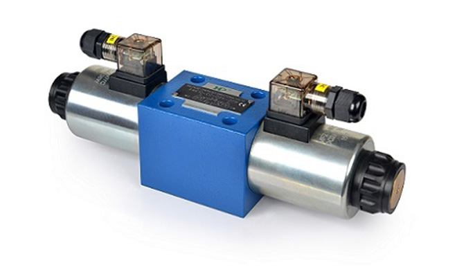 方向控制閥中的10通徑工業用電磁換向閥